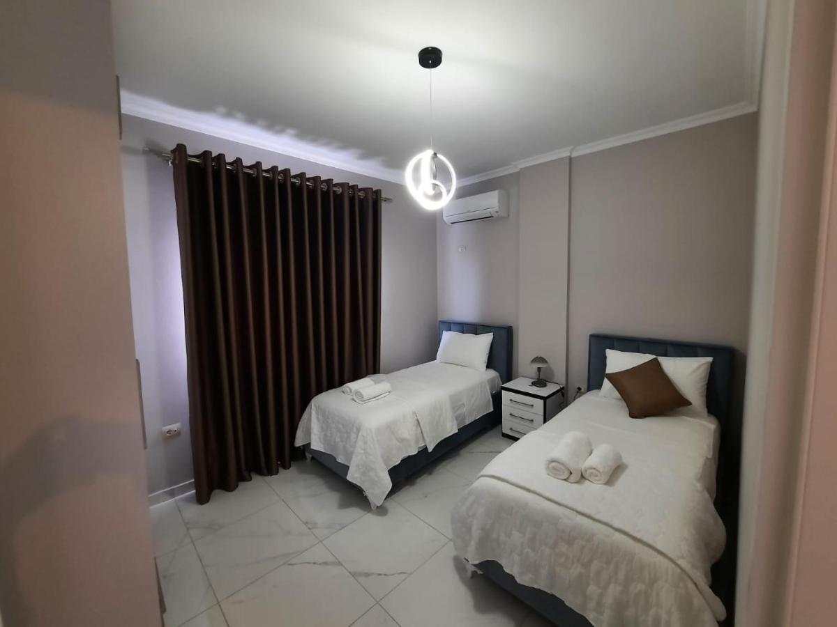 Arlis House Appartement Golem (Tirana)