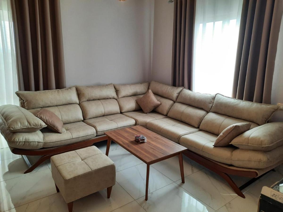 Arlis House Appartement Golem (Tirana)